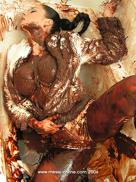 Messy Gallery 52
