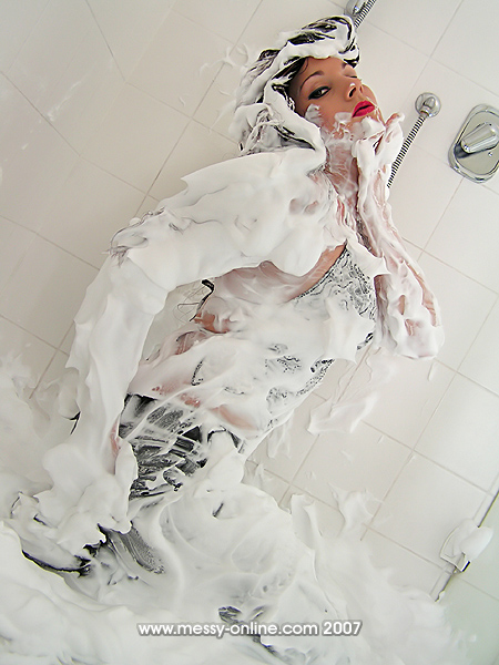 Messy Gallery 59