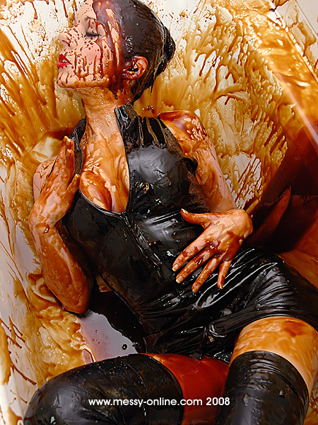 Messy Gallery 72