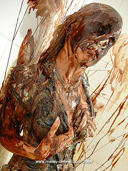 Messy Gallery 87