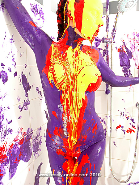 Messy Gallery 97